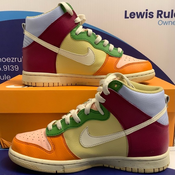 Nike Dunk High Next Nature Kids Size 5.5y - Picture 3 of 10